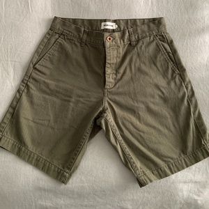 Taylor Stitch Camp Short in Olive Drab Herringbone